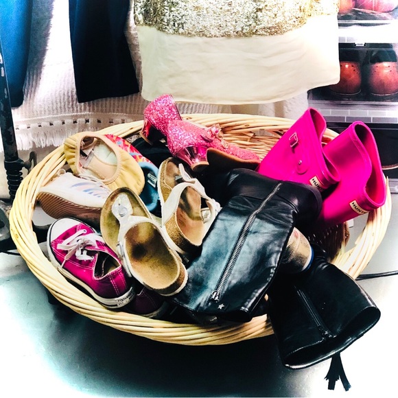 HANKAYOU | 34 / 5 | Girls’ Pink Glitter Low Heel Mary Jane Sparkle Shoe - Picture 10 of 13